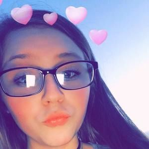 Meet your Posher, Alanis